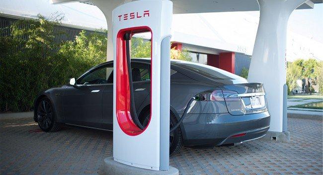 Türkiye grants Tesla charging stations license as EV race heats up