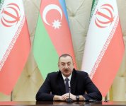 Azerbaijani, Iranian presidents make press statements in Baku (PHOTO)