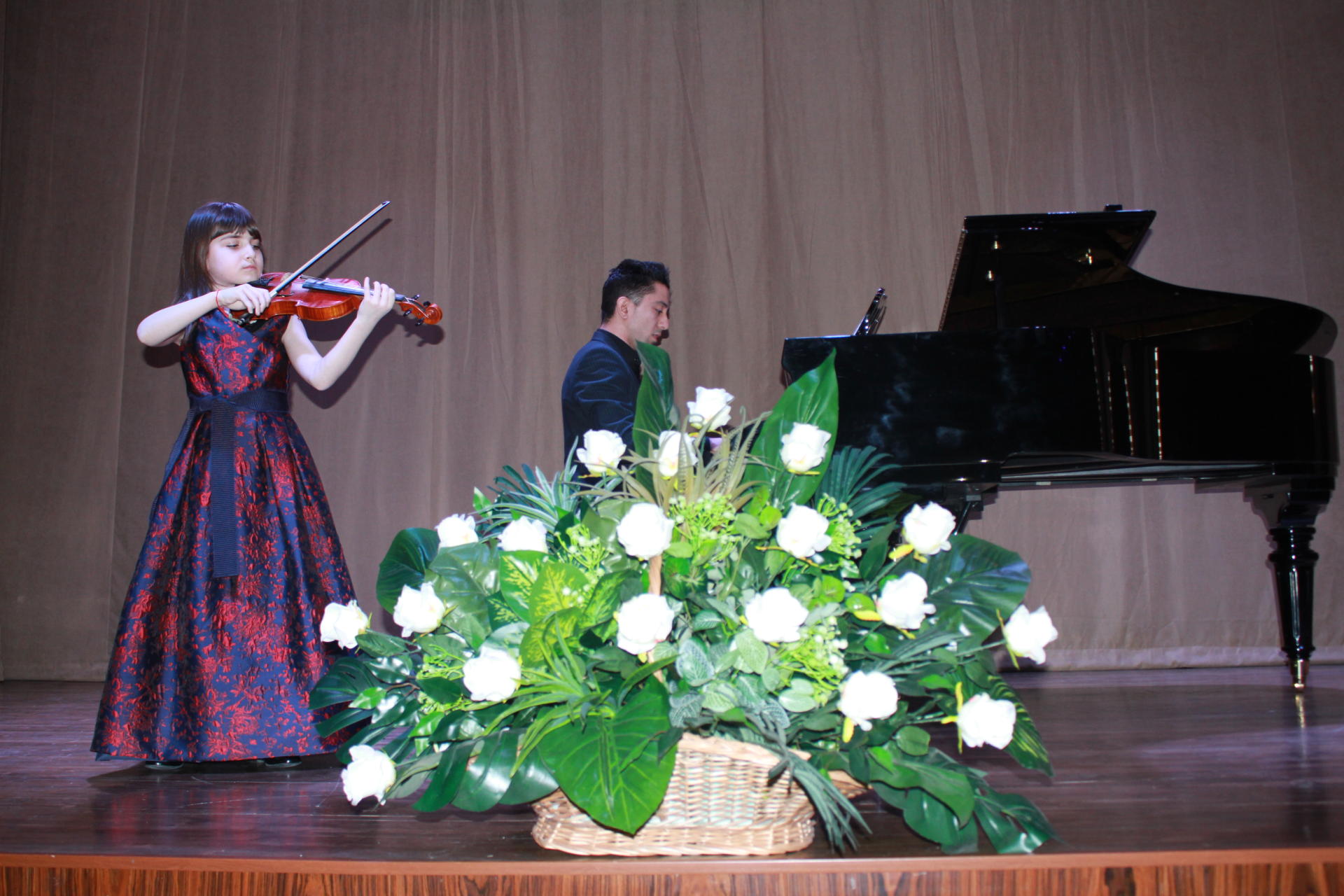 Rostropoviçin 91 illiyinə həsr olunmuş konsert keçirilib (FOTO)