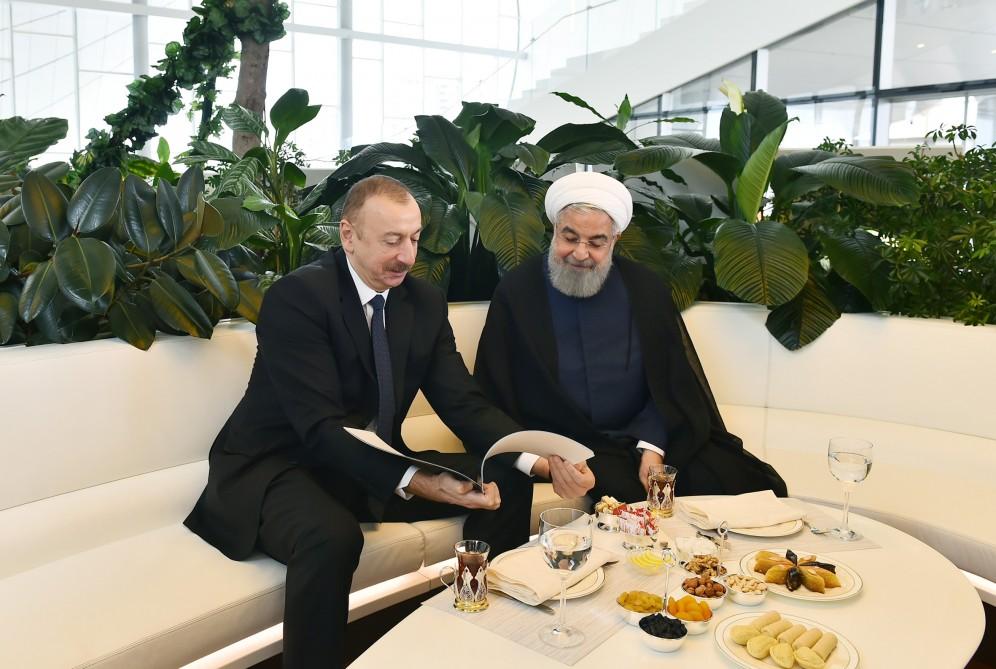Azerbaijani, Iranian presidents take part in business forum in Baku (PHOTO)