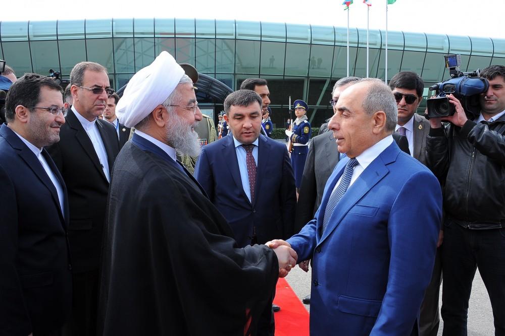 Iranian president completes visit to Azerbaijan (PHOTO)