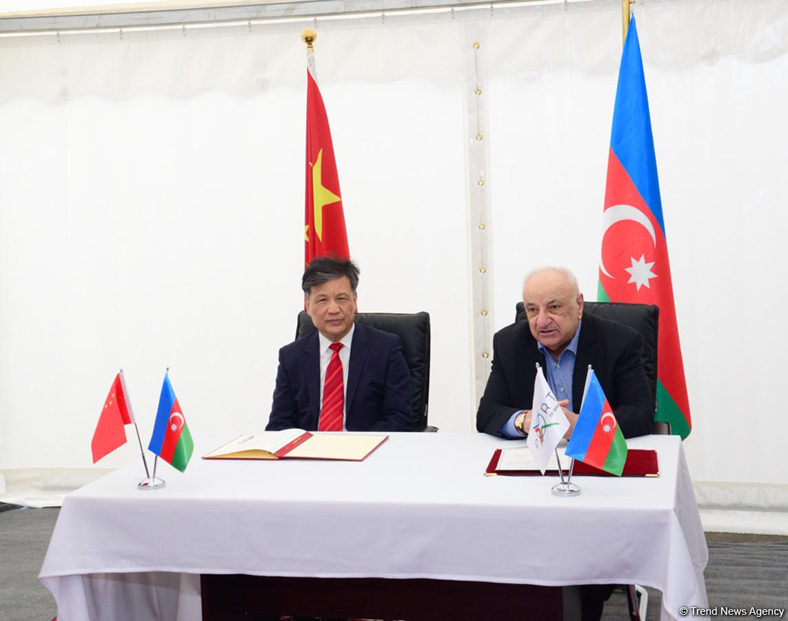 Абид Шарифов: Китай выделил Азербайджану гранты на $70 млн (ФОТО)