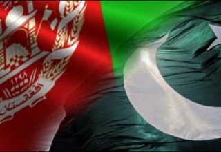 Афганистан отзывает посла из Исламабада из-за заявлений премьера Пакистана