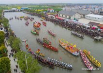 Лодочный фестиваль в провинции Цзянсу (ФОТО)