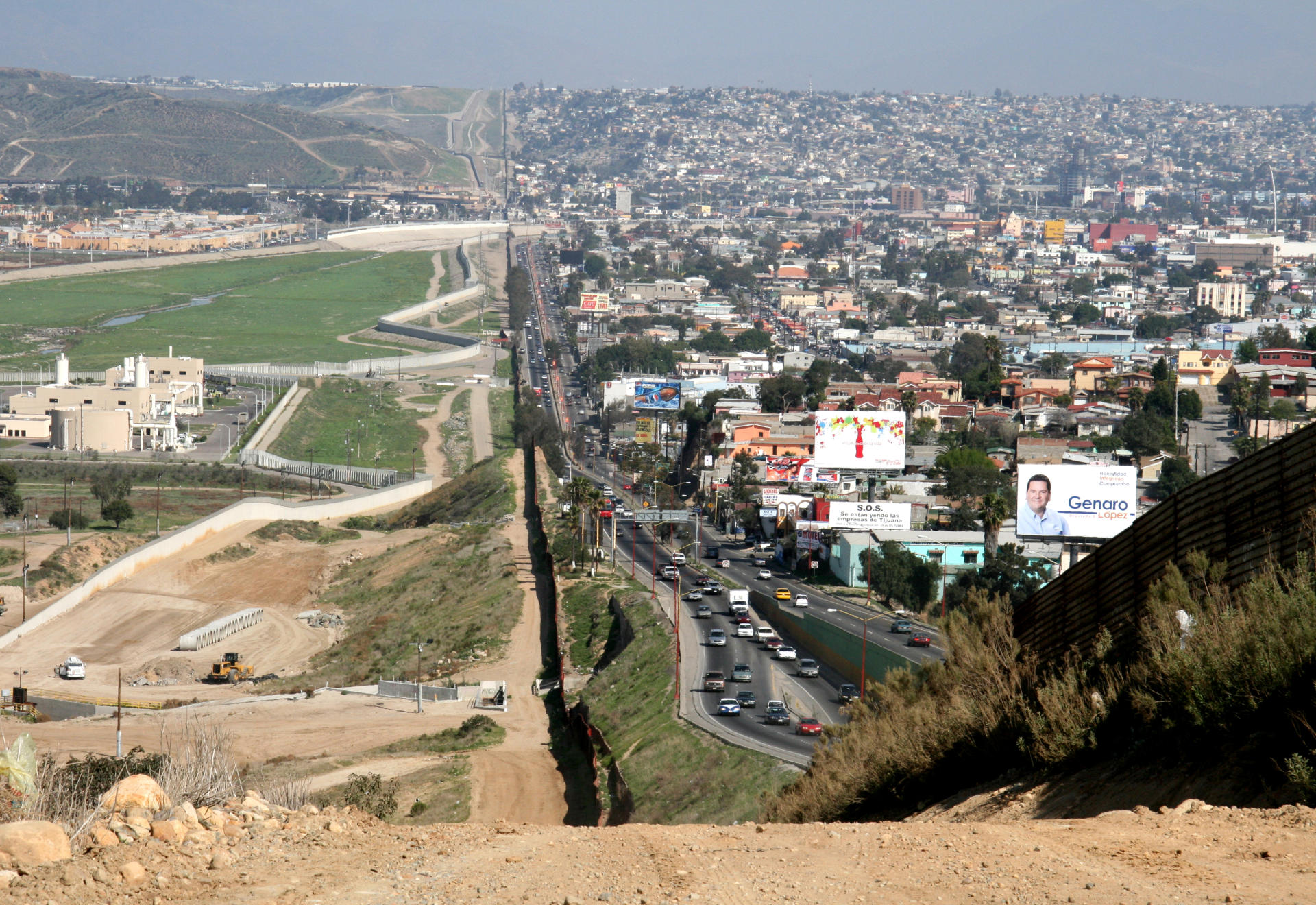 Pentagon appears poised to extend Mexico border deployment