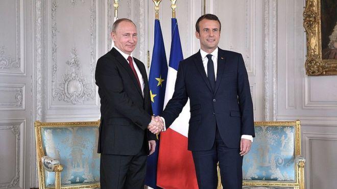 Путин и Макрон обсудили ситуацию в Сирии