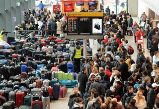 В аэропорту Сиднея десятки рейсов задерживаются из-за сильного ветра