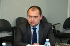 Trend news agency holds meeting with foreign journalists covering presidential election in Azerbaijan (PHOTO)