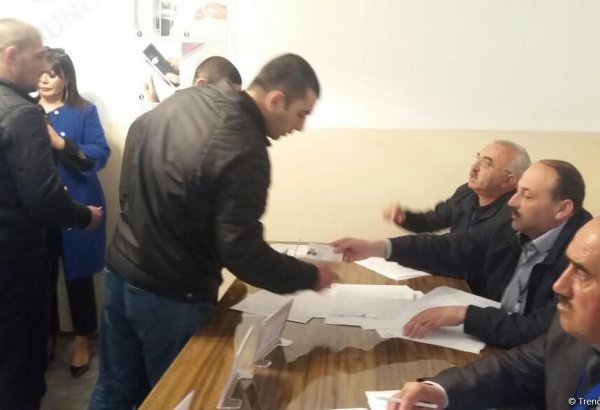 В Азербайджане продолжается голосование в исправительном учреждении № 2 (ФОТО)