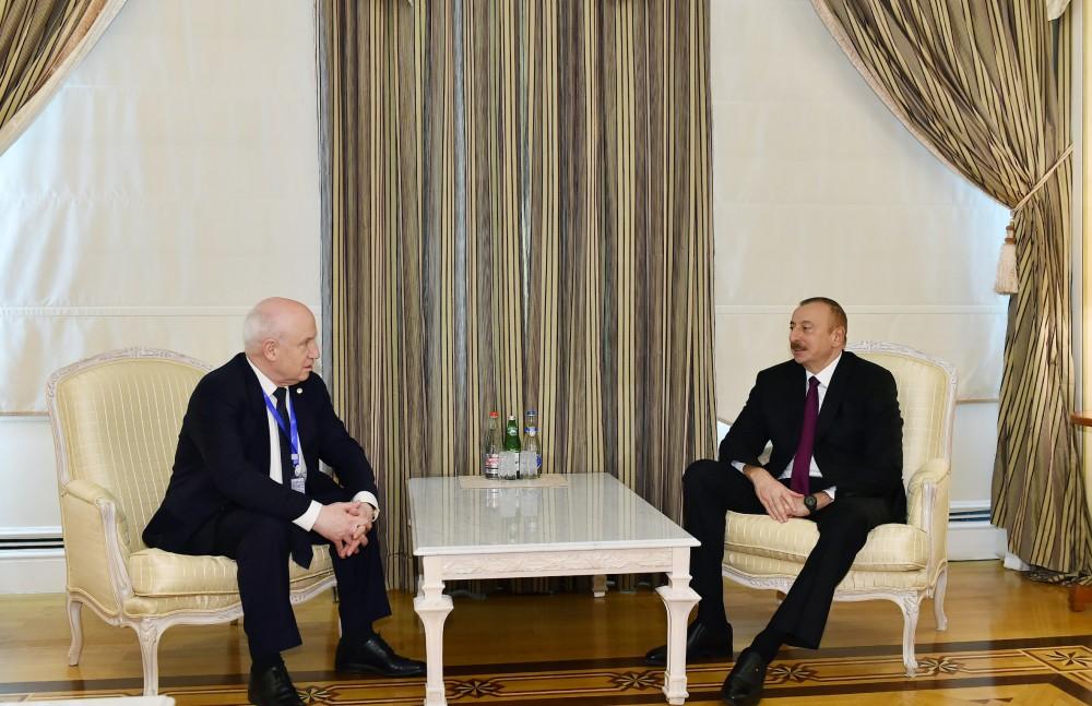 President Aliyev receives chairman of CIS Executive Committee (PHOTO)