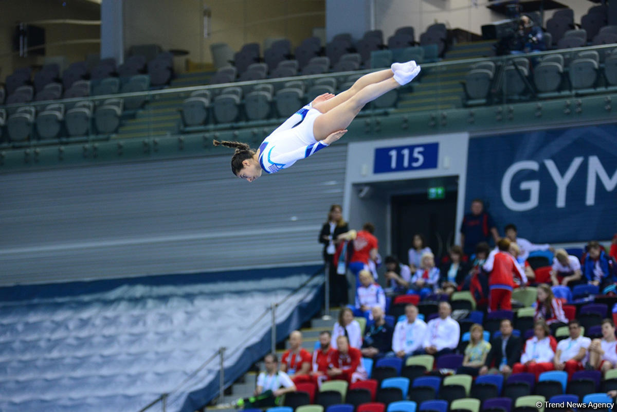 Азербайджанский гимнаст вышел в финал ЧЕ в Баку в соревнованиях по тамблингу (ФОТО)