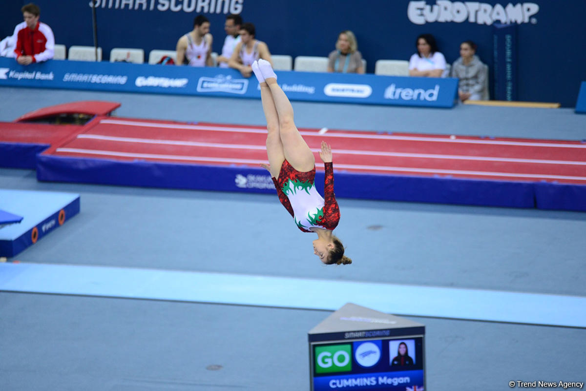 Bakıda batut gimnastikası və tamblinq üzrə Avropa çempionatında əsrarəngiz çıxışların FOTOLARI