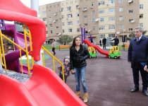 Leyla Aliyeva attends opening ceremony of another redeveloped yard under “Bizim həyət” project (PHOTO)
