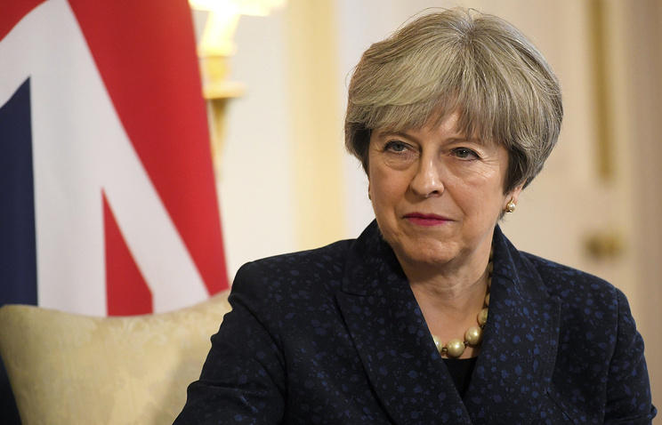 Britain's May seeks to cut deal on future EU ties in Brussels