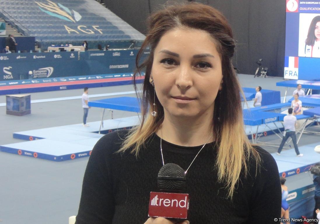 Болеем за команду Азербайджана – зрительница Чемпионата Европы в Баку