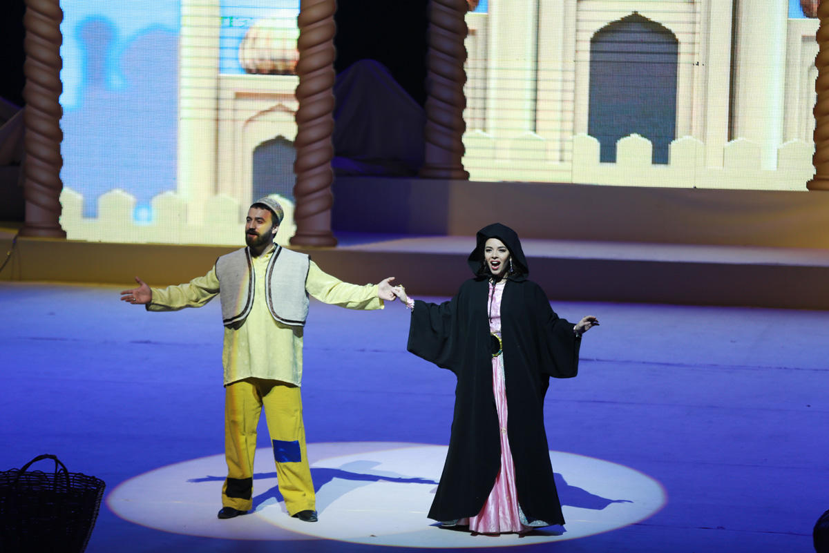 С аншлагом прошел первый в Азербайджане детский мюзикл "Аладдин" с участием звезд (ФОТО)