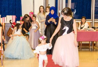 В Баку выберут самых модных матерей и детей (ФОТО)