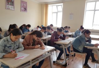 Туры Олимпиады по русскому языку и литературе объединили 48 азербайджанских школ (ФОТО)