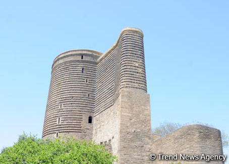 Maiden Tower of Baku in top 5 most romantic places in CIS