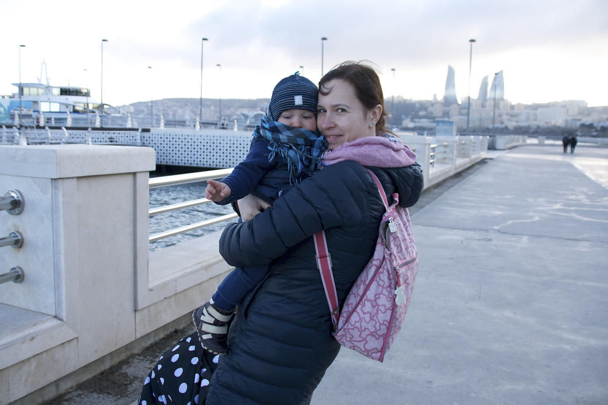 Дмитрий Филимонов с семьей прогулялся по Баку: Я плачу от счастья! (ФОТО)
