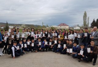 Азербайджанская молодежь участвует в Олимпиаде (ФОТО)