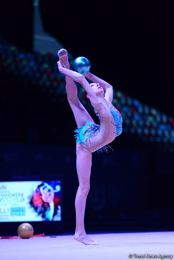 Bakıda keçirilən “AGF Junior Trophy” turnirində gimnastların çıxışlarından ən gözəl məqamlar (FOTO)