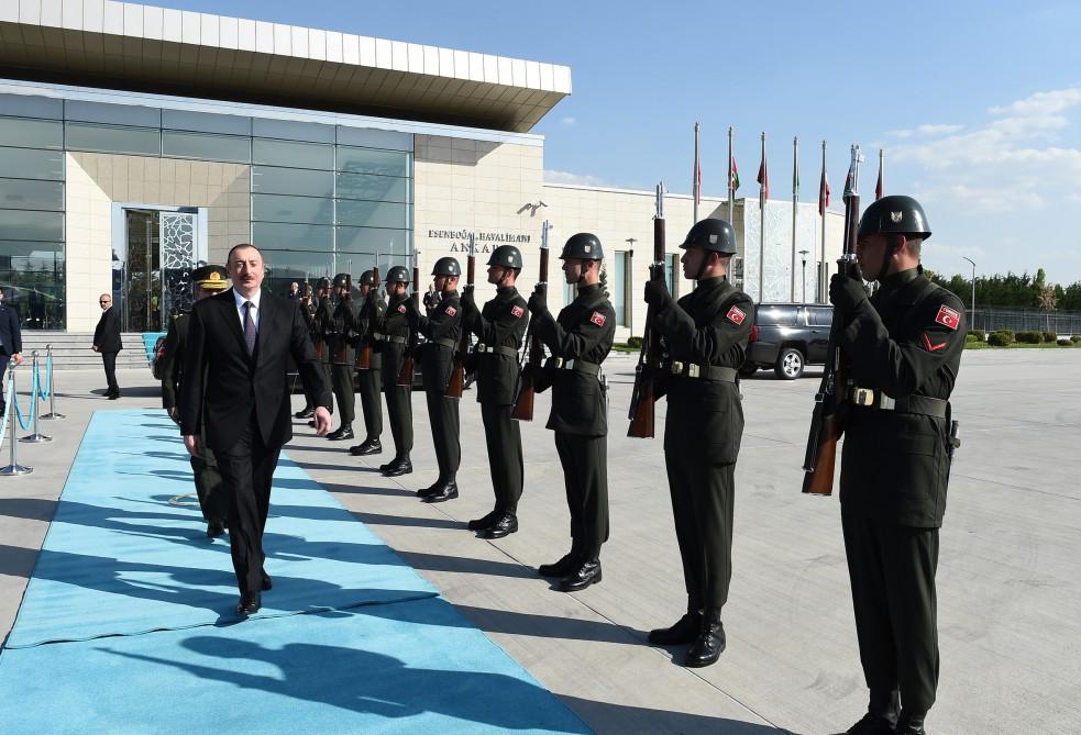 President Ilham Aliyev ends his visit to Turkey (PHOTO)