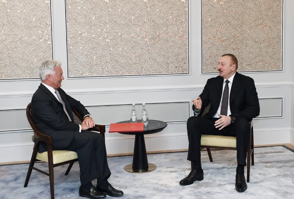 President Aliyev meets UK minister of state Alan Duncan (PHOTO)