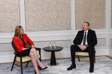 Президент Ильхам Алиев встретился с госминистром Великобритании по торговле и поощрению экспорта (ФОТО)