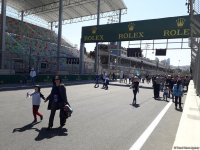 F1 fans walk track of 2018 Formula 1 Azerbaijan Grand Prix (PHOTO)