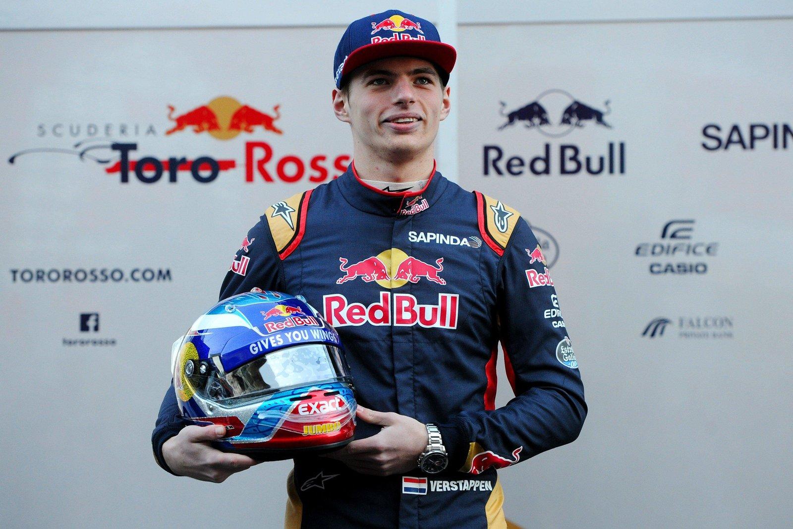 Ферстаппен выиграл Гран-при Нидерландов и вернул лидерство в общем зачете "Формулы-1"