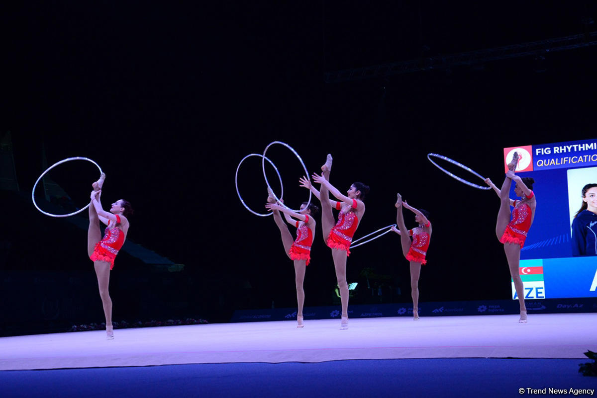 Azerbaijani gymnasts reach FIG World Cup finals in hoop exercises (PHOTO)