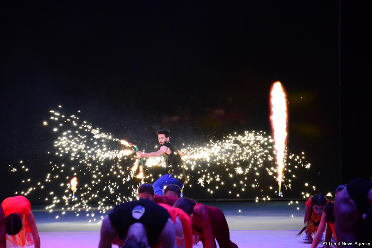 В Баку прошла церемония открытия Кубка мира по художественной гимнастике (ФОТО)