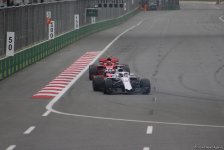 F1 final practice session ends in Baku (PHOTO)