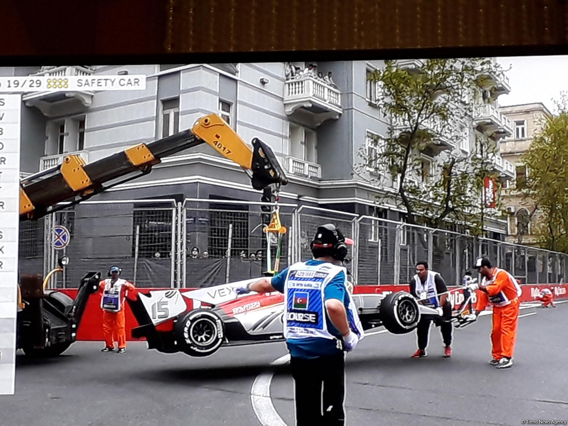 Second accident occurs during Formula 2 in Baku (PHOTO)