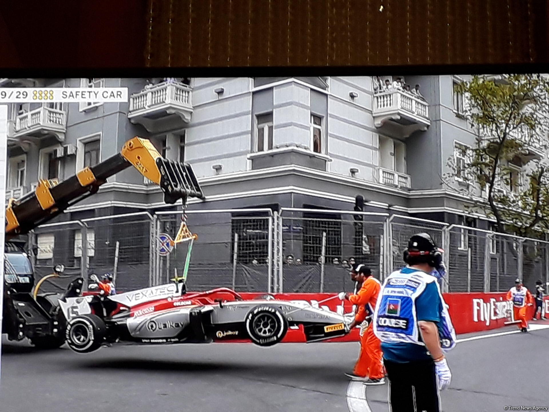 Second accident occurs during Formula 2 in Baku (PHOTO)