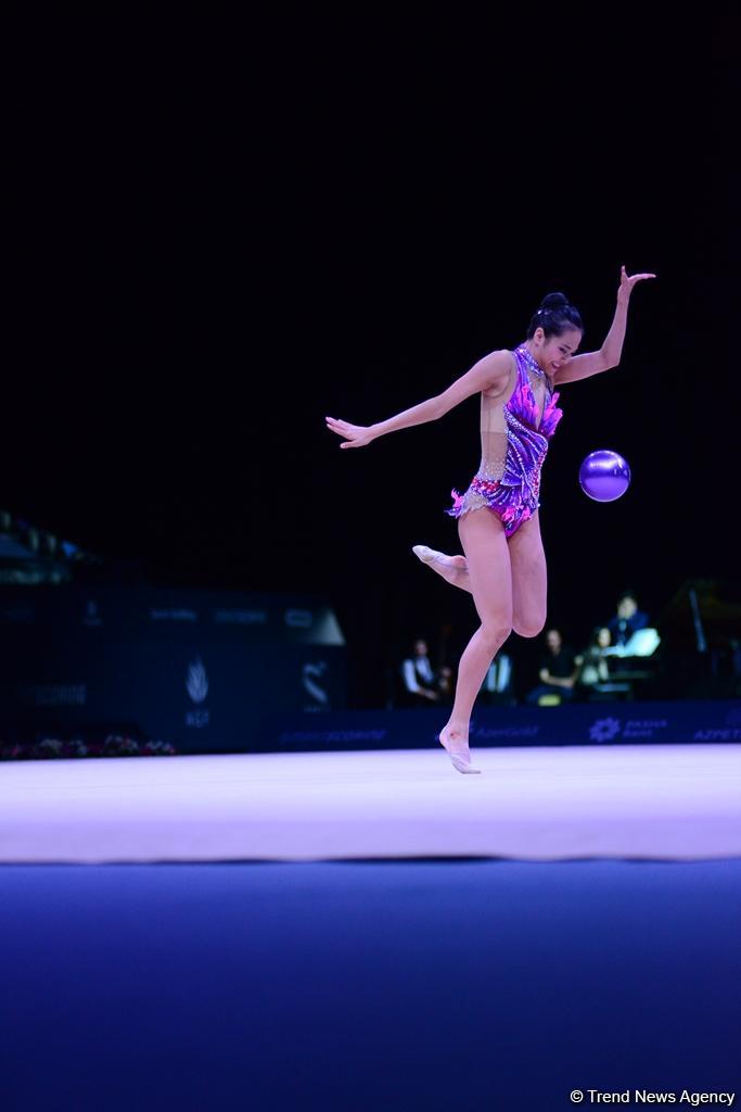 Bakıda bədii gimnastika üzrə Dünya Kubokunun sonuncu yarış günü başladı (FOTO)