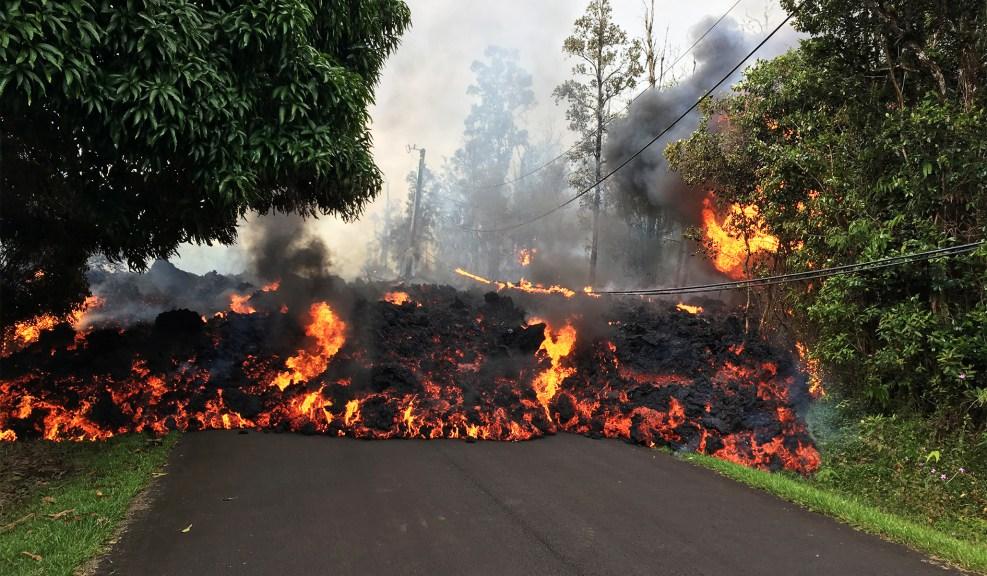 Havayda vulkan püskürməsi nəticəsində 23 nəfər xəsarət alıb