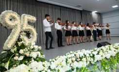 Heydər Əliyevin xatirəsinə həsr olunmuş konsert proqramı keçirilib (FOTO)