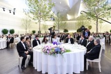 President Aliyev, first lady Mehriban Aliyeva attend ceremony to mark 95th birth anniversary of Heydar Aliyev (PHOTO)