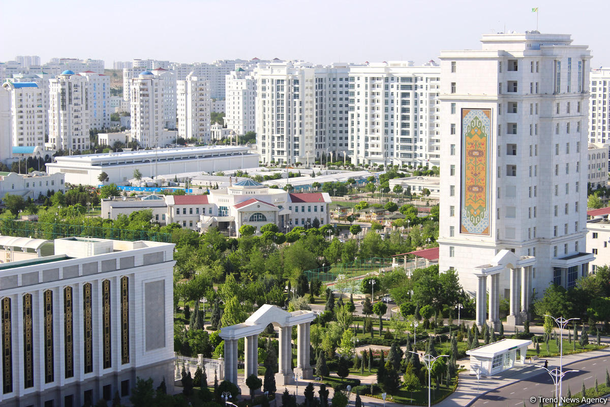 Путешествие азербайджанца в Ашхабад – белый город без черных автомобилей, уникальная архитектура (ФОТО)