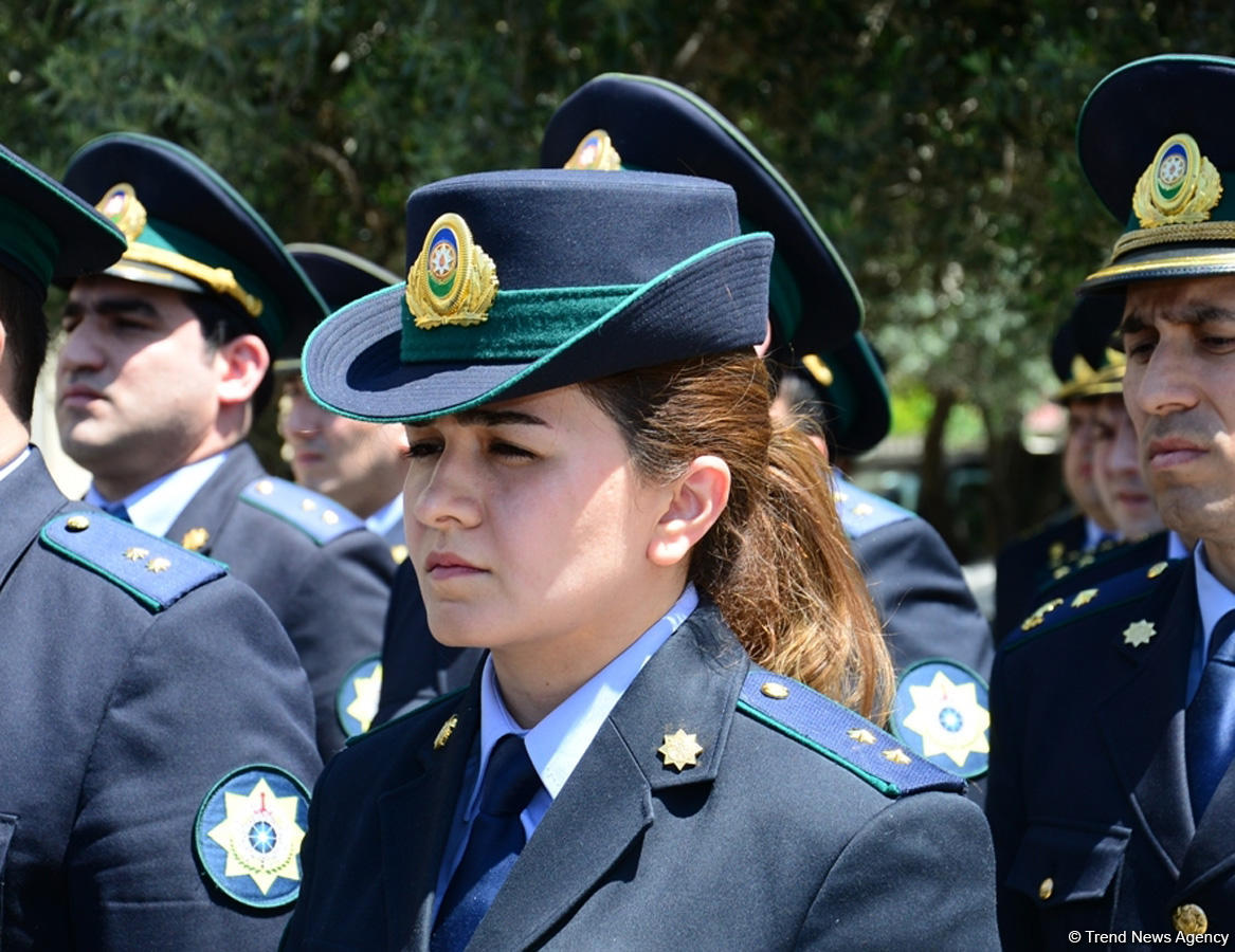 Gömrük orqanlarına xidmətə yeni qəbul olunmuş əməkdaşların andiçmə mərasimi keçirilib (FOTO)