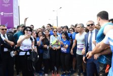 Heydar Aliyev Foundation VP Leyla Aliyeva, Arzu Aliyeva take part in Baku Marathon 2018 (PHOTO)