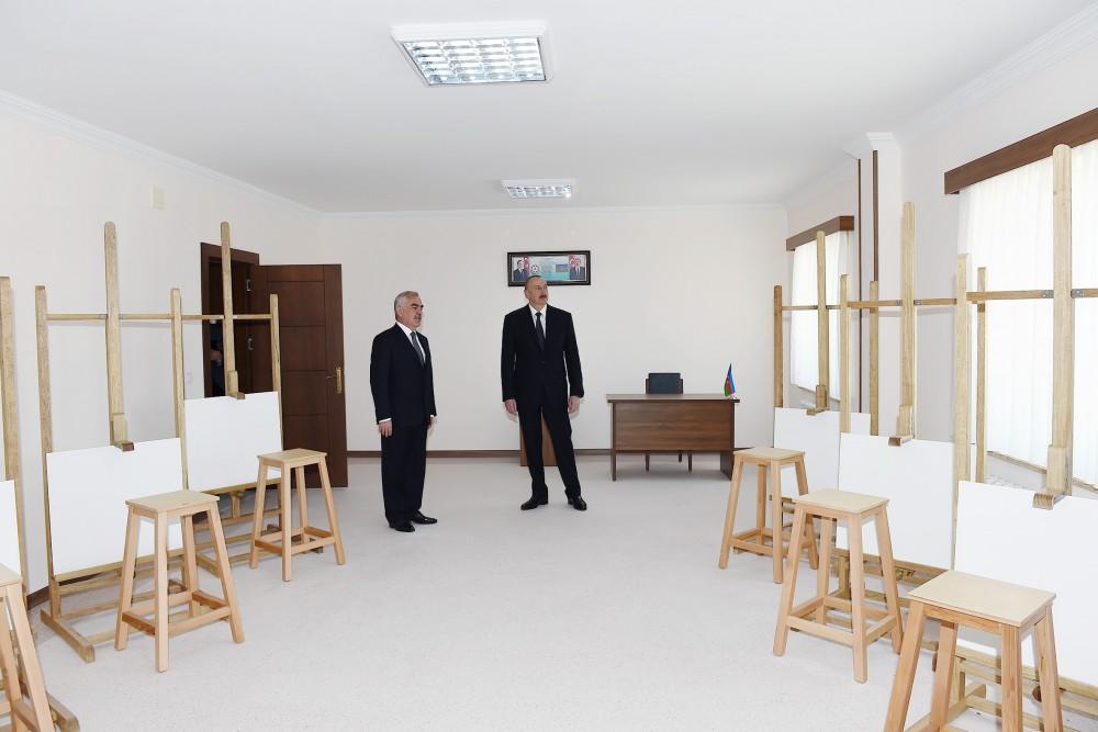 Prezident İlham Əliyev Naxçıvan Müəllimlər İnstitunun yeni binasının açılışında iştirak edib (FOTO) (YENİLƏNİB)