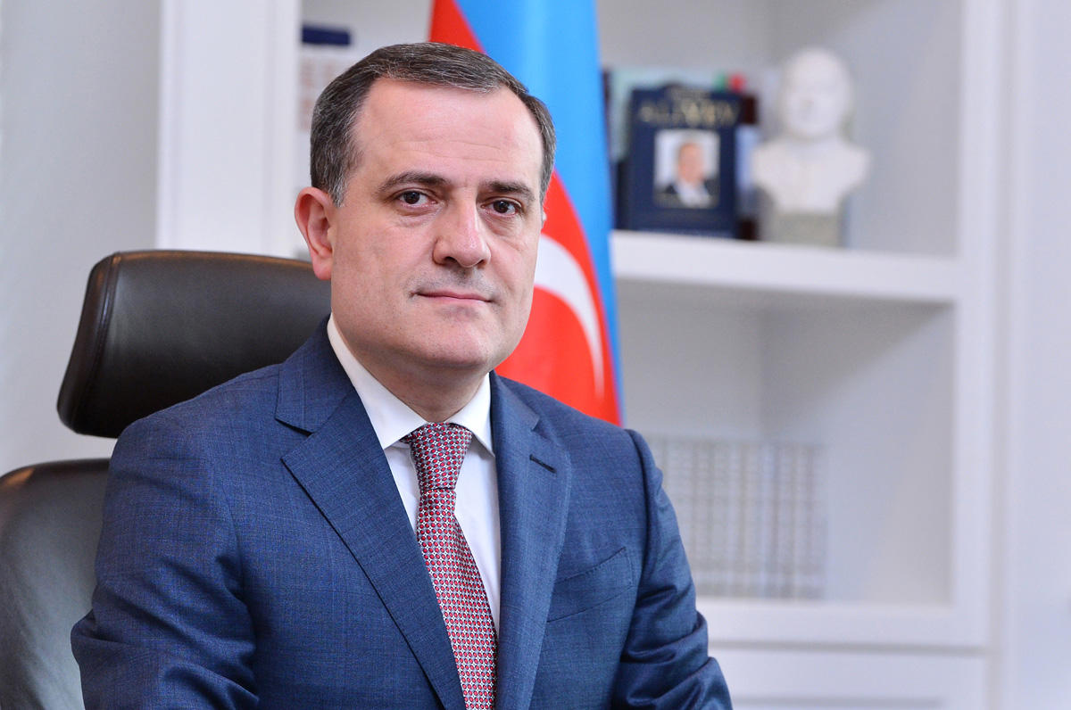 Армения все еще не осознает новой реальности – глава МИД Азербайджана
