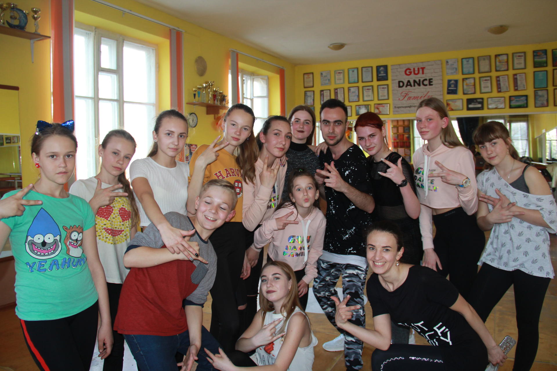 Азербайджанец учит украинцев хип-хопу (ФОТО)