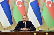 Президент Ильхам Алиев: Конфликты, с которыми столкнулись Азербайджан и Сербия, должны быть решены в рамках территориальной целостности стран (ФОТО)