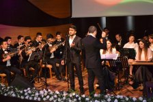 Азербайджанская молодежь провела праздничный вечер в честь 100-летия АДР (ФОТО)