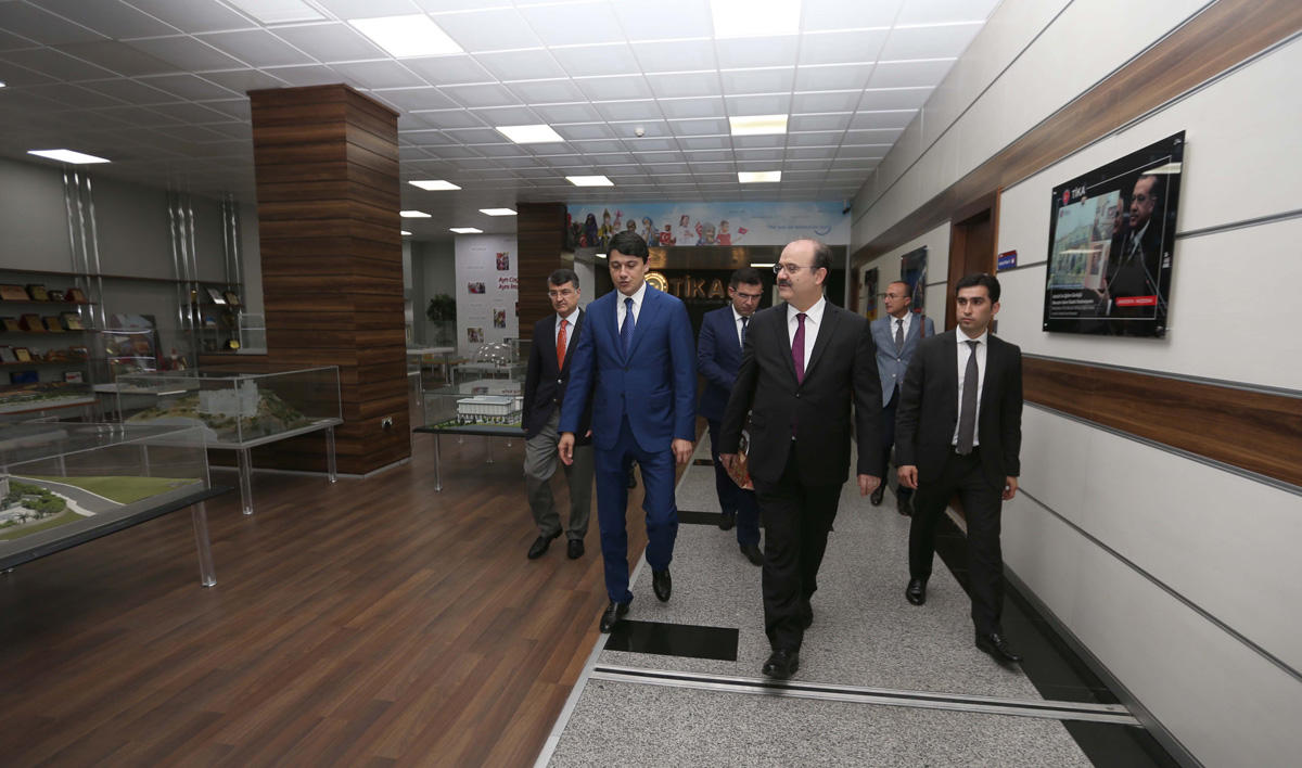 Fuad Muradov Türkiyə Prezidentinin baş müşaviri Yalçın Topçu ilə görüşüb (FOTO)