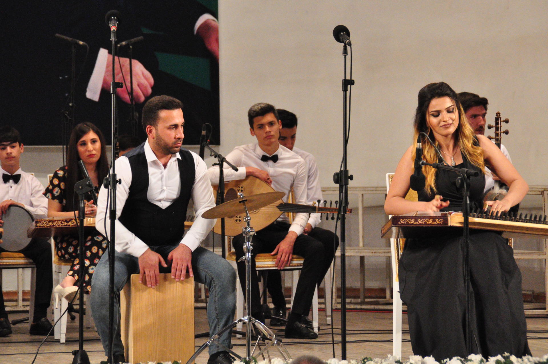 Azərbaycan Xalq Cümhuriyyətinin 100 illiyi münasibətilə konsert keçirilib (FOTO)